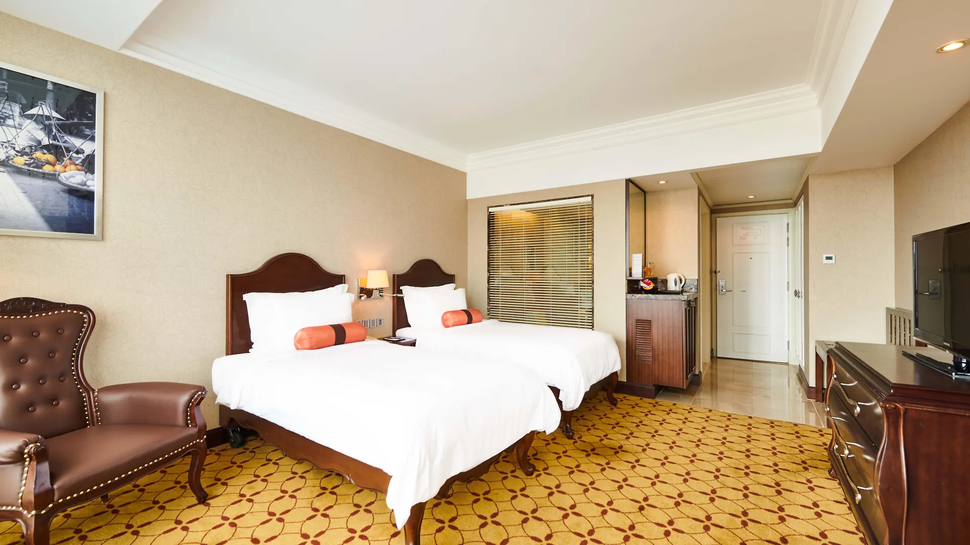 Eastin Grand Hotel Saigon Ho Chi Minh City 5*,  Vietnam